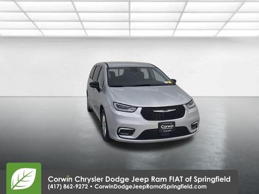 2024 Chrysler Pacifica Touring-L