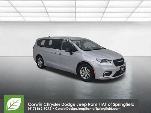 2024 Chrysler Pacifica Touring-L