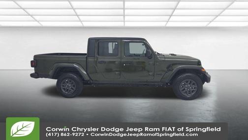 2024 Jeep Gladiator Sport