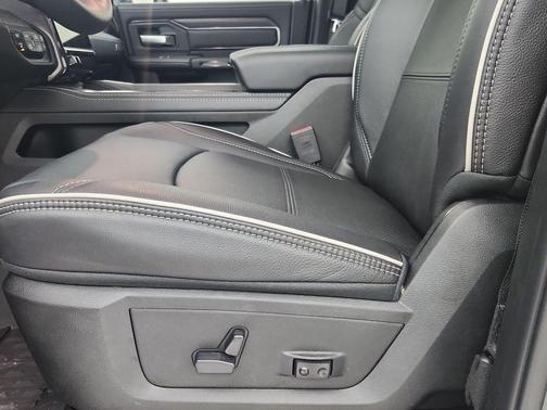 2026 RAM 2500 Rebel/Power Wagon