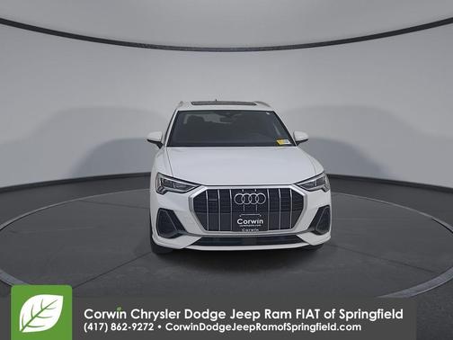 2025 Audi Q3 45 S line Premium