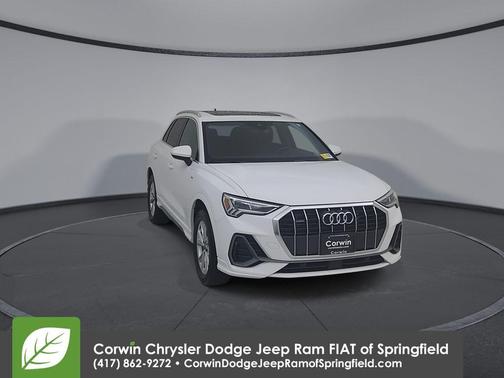 2025 Audi Q3 45 S line Premium