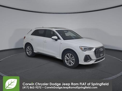 2025 Audi Q3 45 S line Premium