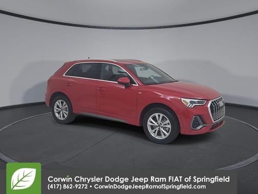 2025 Audi Q3 45 S line Premium