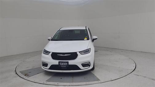 2023 Chrysler Pacifica Touring-L