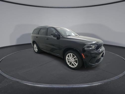 DB Black Crystal Clearcoat 2026 Dodge Durango GT