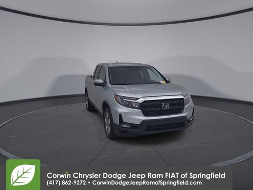 Silver 2025 Honda Ridgeline RTL