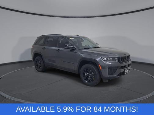 Metallic 2026 Jeep Grand Cherokee Laredo