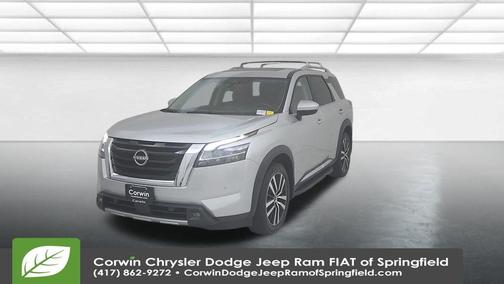 2023 Nissan Pathfinder Platinum