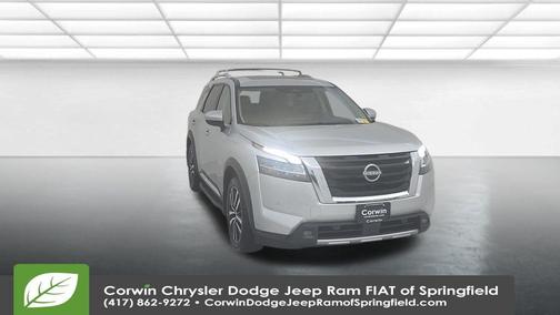 2023 Nissan Pathfinder Platinum