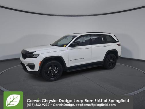 Bright White Clearcoat 2025 Jeep Grand Cherokee Limited