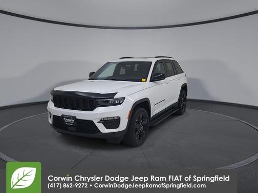 Bright White Clearcoat 2025 Jeep Grand Cherokee Limited