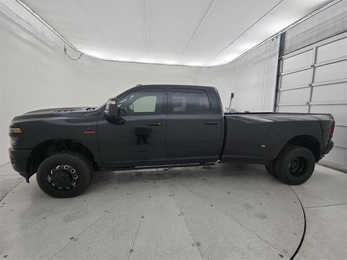 2025 RAM 3500 Laramie