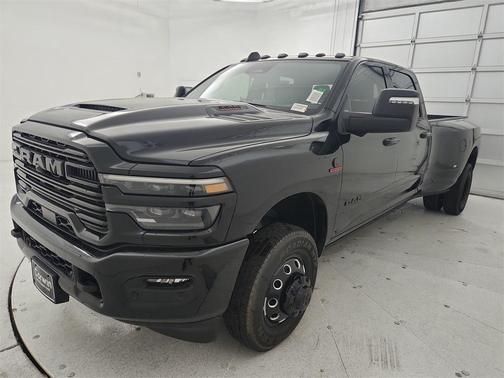 2025 RAM 3500 Laramie