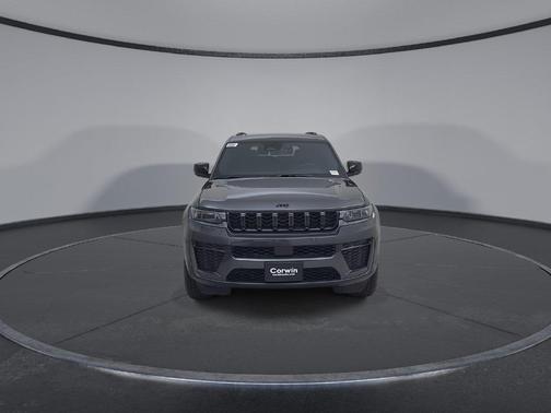 Metallic 2026 Jeep Grand Cherokee L Laredo