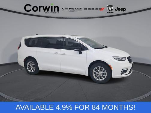 Bright White Clearcoat 2026 Chrysler Pacifica Limited