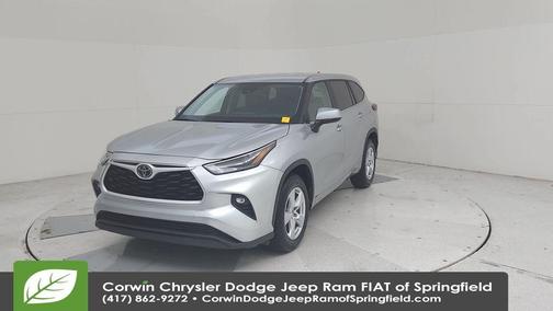 2024 Toyota Highlander LE