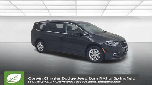 2023 Chrysler Pacifica Touring-L