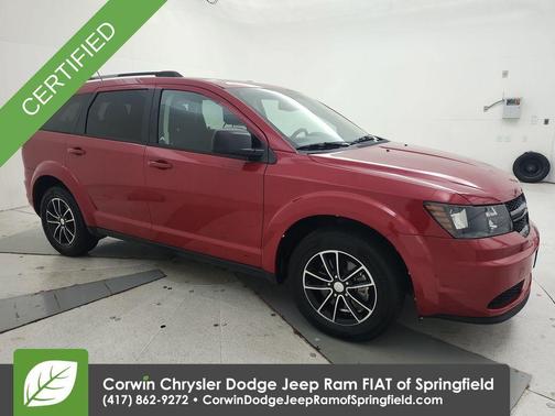 Redline 2 Coat Pearl 2017 Dodge Journey SE