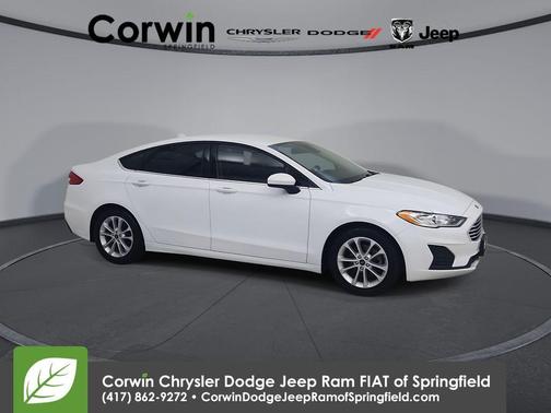 Oxford White 2020 Ford Fusion SE