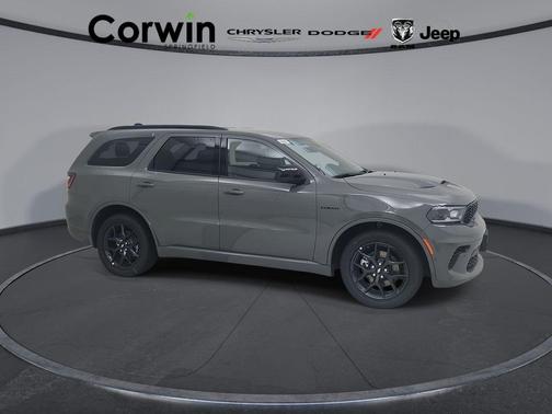 Destroyer Gray Clearcoat 2026 Dodge Durango GT HEMI V8
