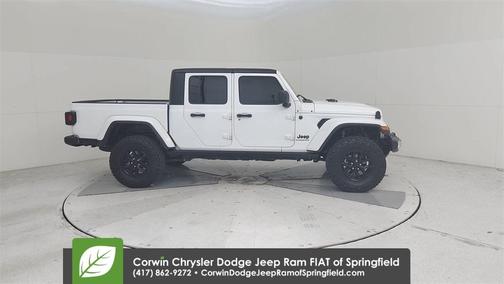 2022 Jeep Gladiator Sport