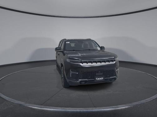 Gloss Black 2026 Jeep Grand Wagoneer
