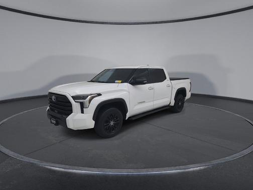Ice 2023 Toyota Tundra SR5