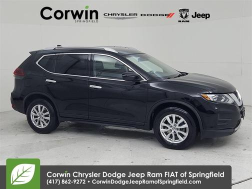 2020 Nissan Rogue SV
