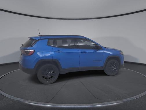 Hydro Blue Pearlcoat 2026 Jeep Compass Latitude