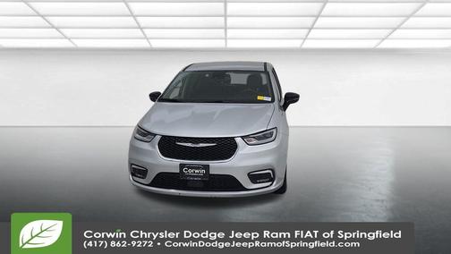 2024 Chrysler Pacifica Touring-L