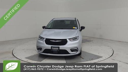 2024 Chrysler Pacifica Touring-L