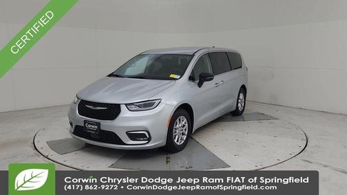 2024 Chrysler Pacifica Touring-L