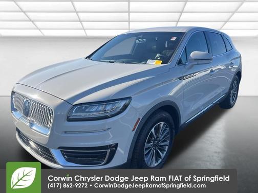 2019 Lincoln Nautilus Select