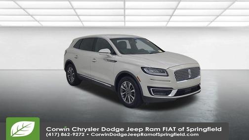 2019 Lincoln Nautilus Select