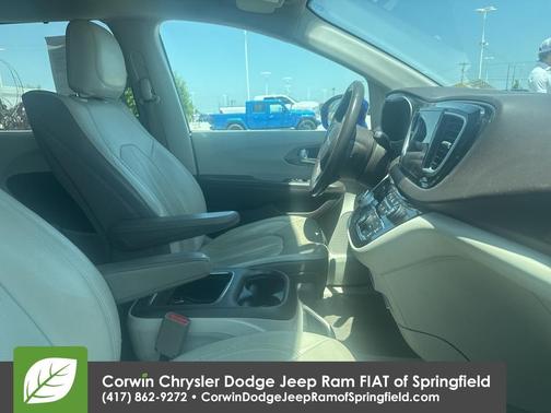 2018 Chrysler Pacifica Touring-L Plus