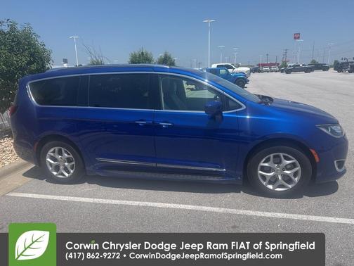2018 Chrysler Pacifica Touring-L Plus