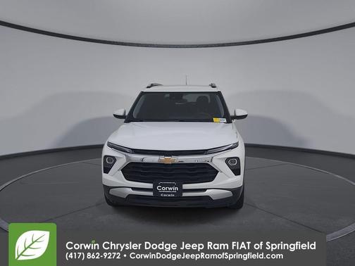 Summit White 2025 Chevrolet Trailblazer LT