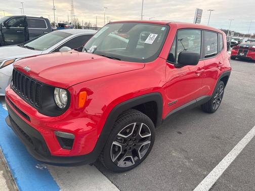 Photo 5 of 9 of 2021 Jeep Renegade Sport