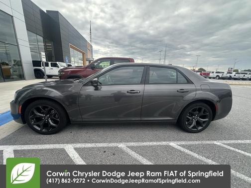 2023 Chrysler 300 S