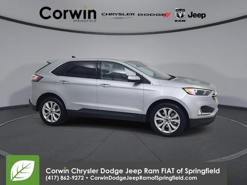 Silver Metallic 2024 Ford Edge Titanium