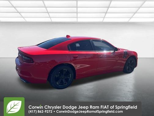 2017 Dodge Charger SXT
