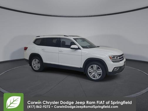 Pure White 2018 Volkswagen Atlas 3.6L SEL Premium