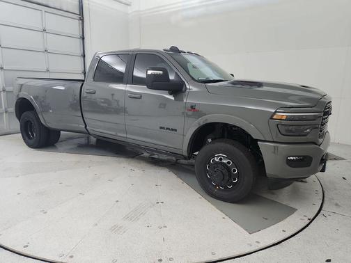 2026 RAM 3500 Limited