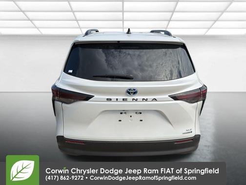 2024 Toyota Sienna XLE