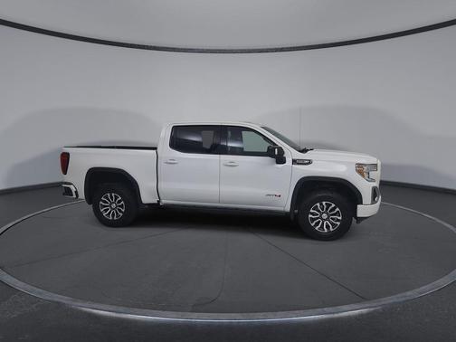Summit White 2022 GMC Sierra 1500 Limited AT4