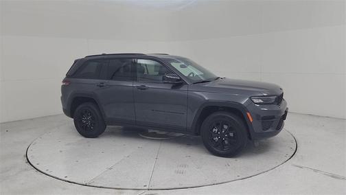 2024 Jeep Grand Cherokee Laredo