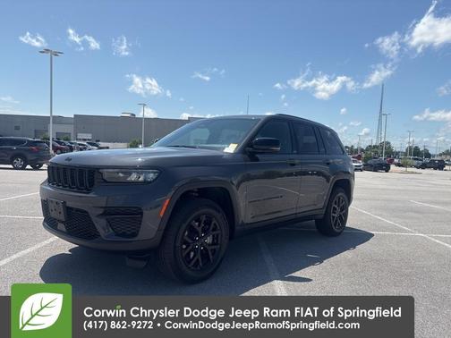 2024 Jeep Grand Cherokee Laredo