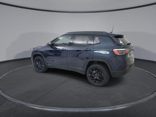 Fathom Blue Pearlcoat 2026 Jeep Compass Latitude