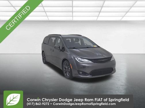 2018 Chrysler Pacifica Touring-L Plus